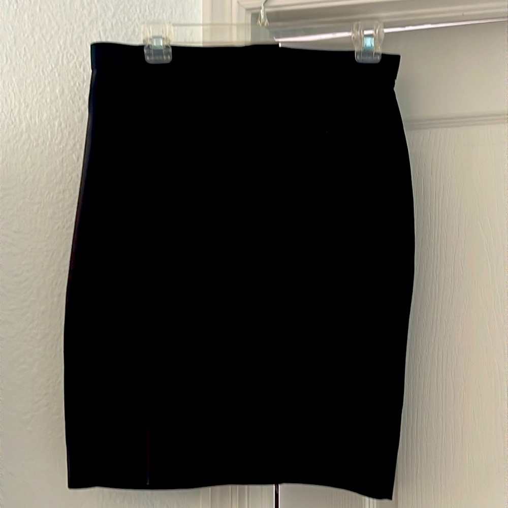 Investments black pencil skirt